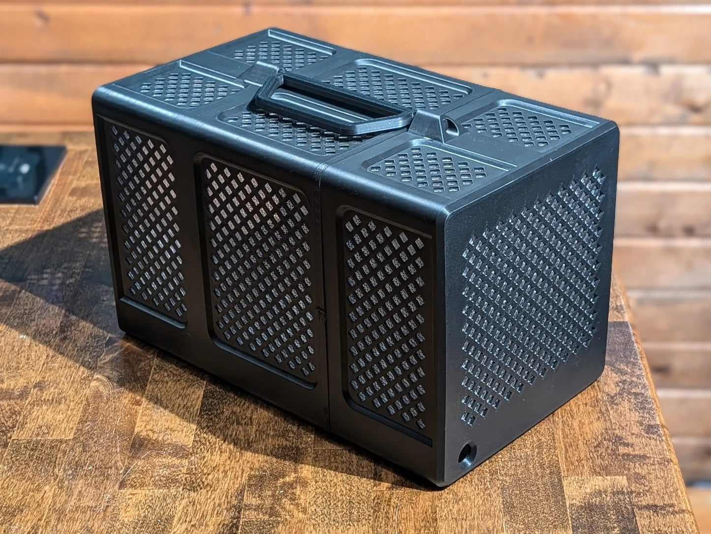 Minisforum DEG2 eGPU Dock Enclosure | Custom Protective Case/Shell