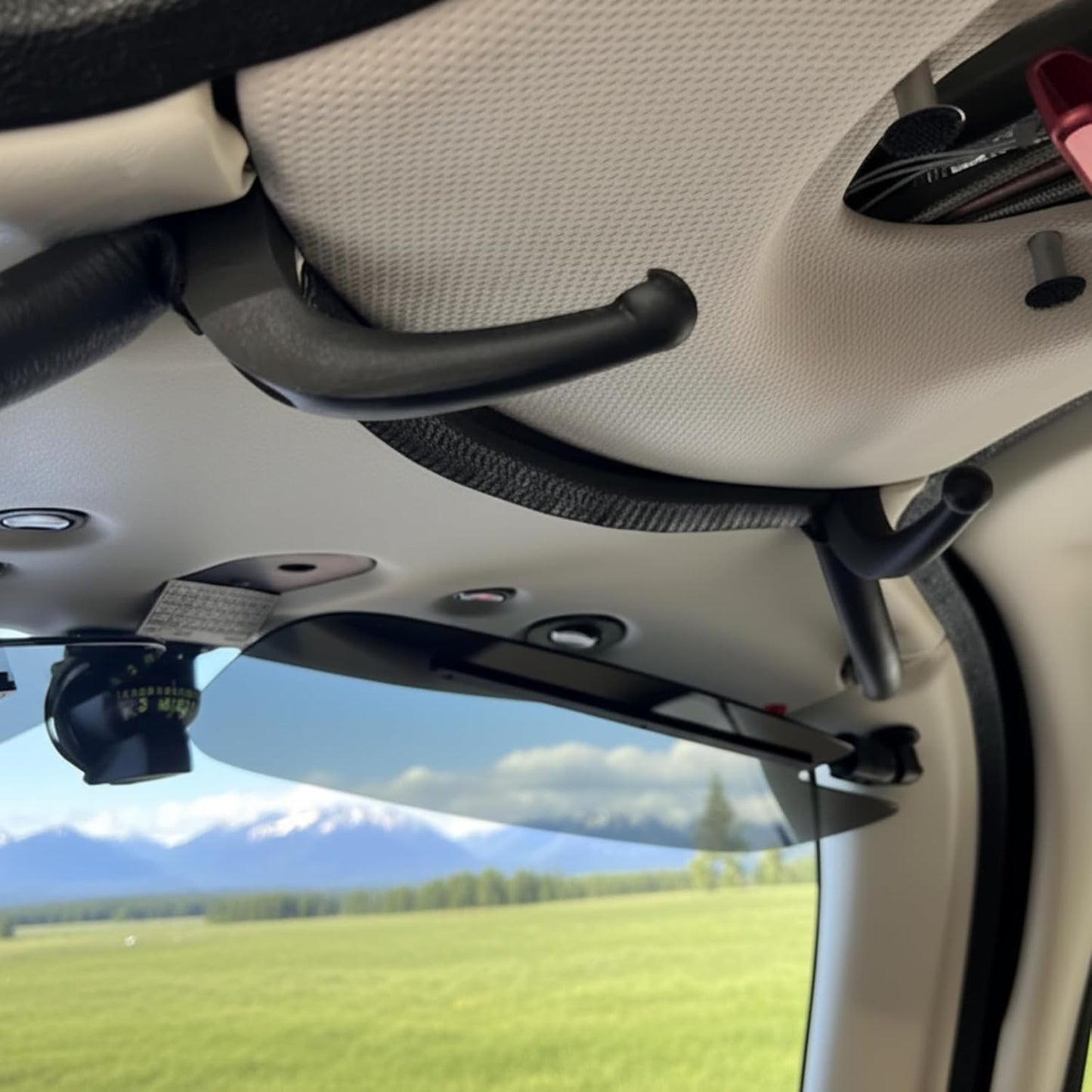 Overhead Headset Holder Brackets for Cirrus SR20/SR22 Aircraft — Compatible with for Bose A20/A30 Headsets, Easy Installation for SR22 G2/G3 Models