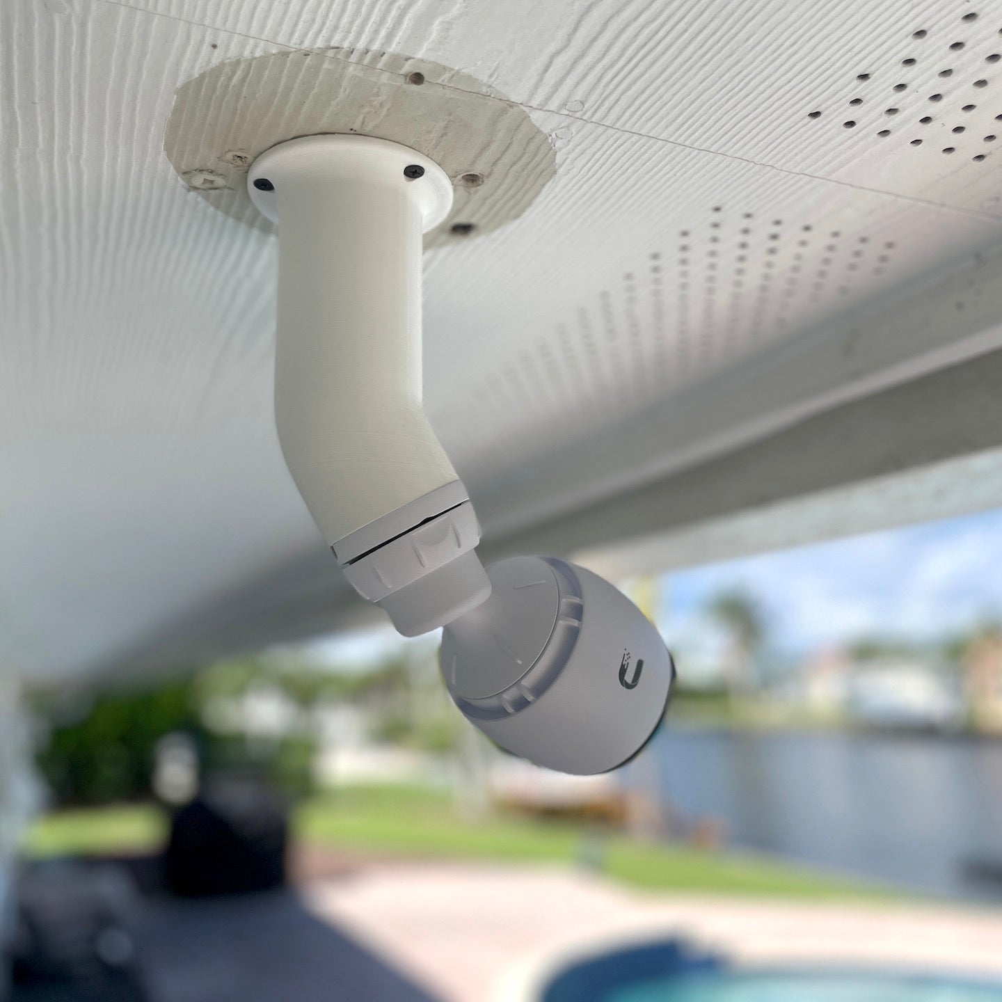 Under Soffit Ceiling Mounting Solutions For UniFi Ubiquiti G3 G4 G5 G6 Bullet Cameras