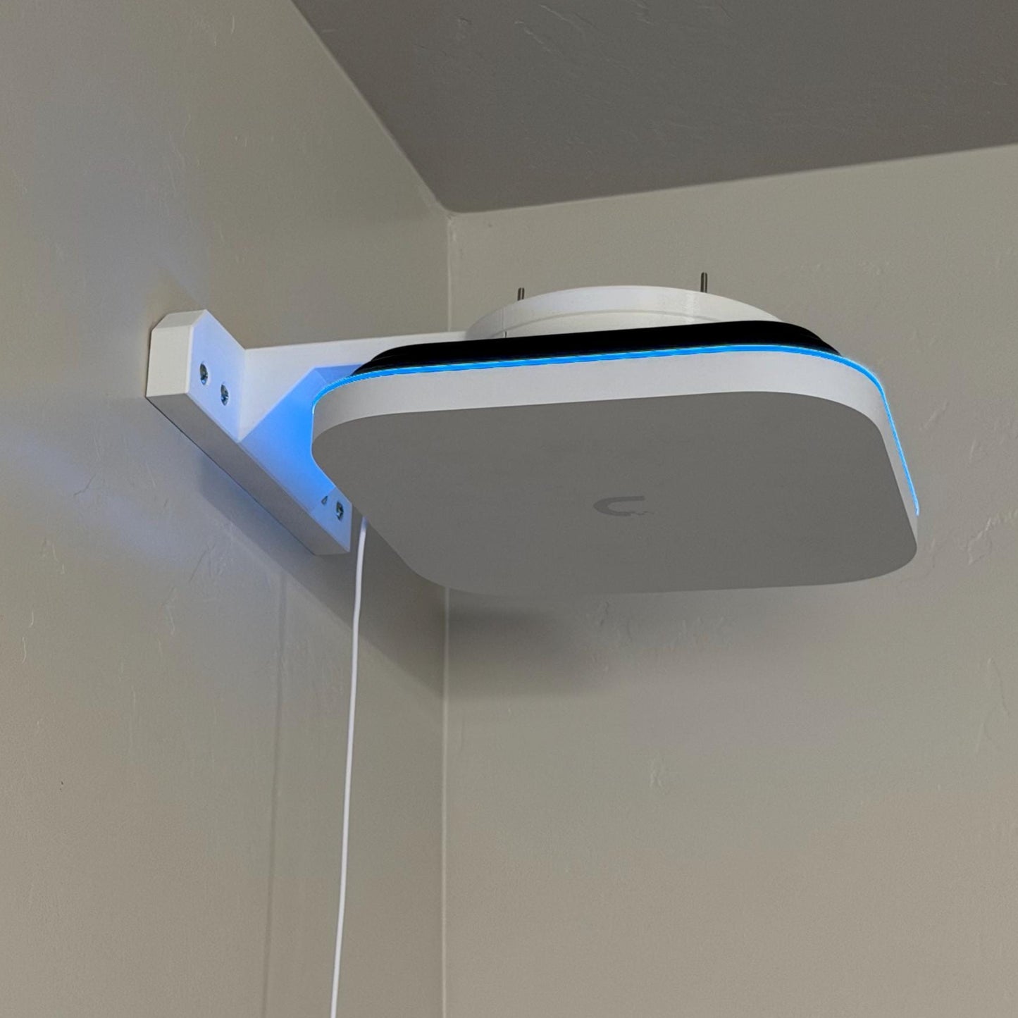Horizontal Wall Mount for Ubiquiti Unifi E7 Access Points