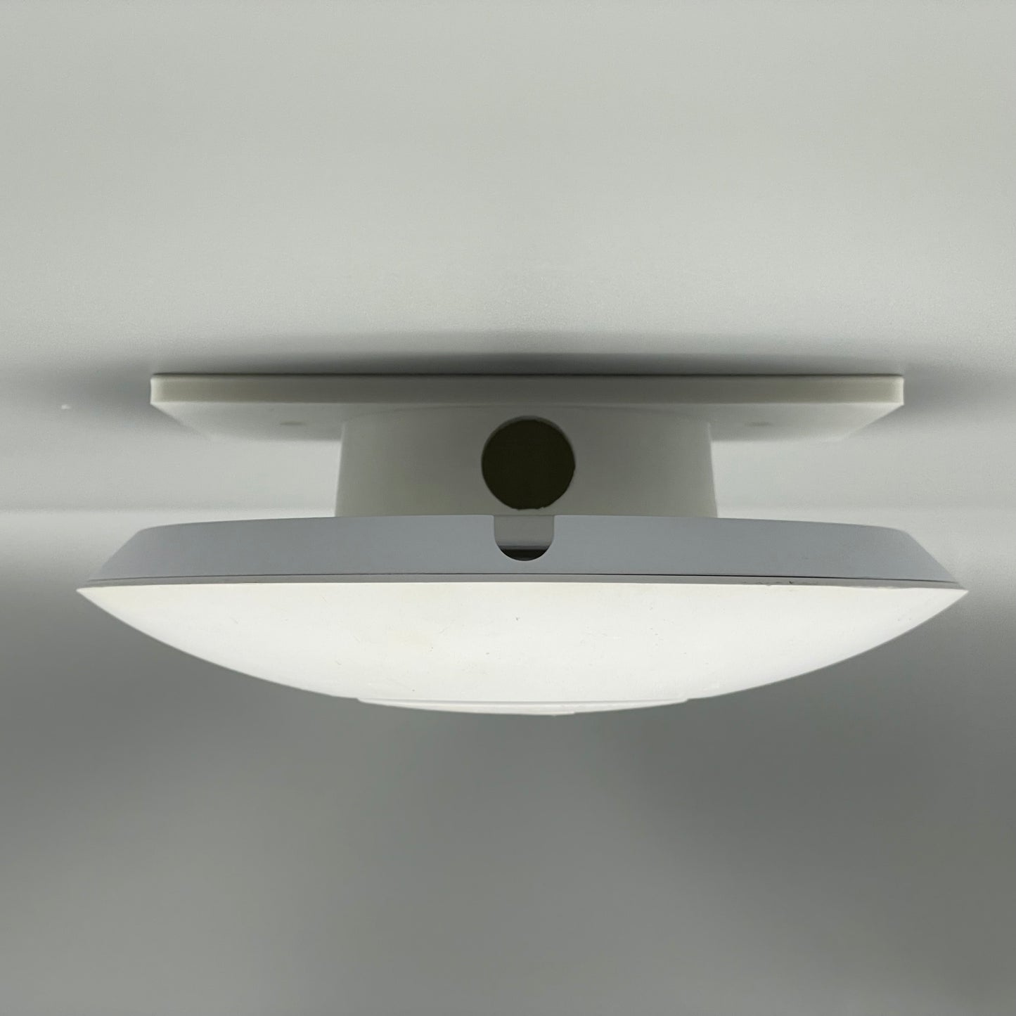 Single Gang Box Mount  U7-Lite, U6-Lite, U6+, UAP-AC-LR, UAP-AC-Lite, UAP-NanoHD